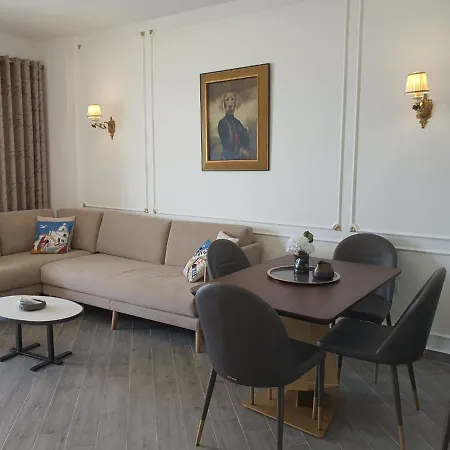 Luxury Business Apartment * Vlorë