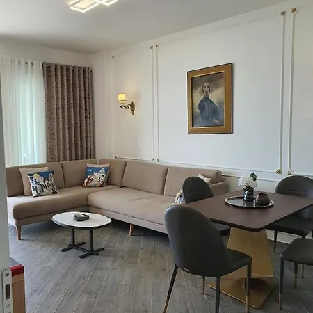 Lägenhet Luxury Business Apartment